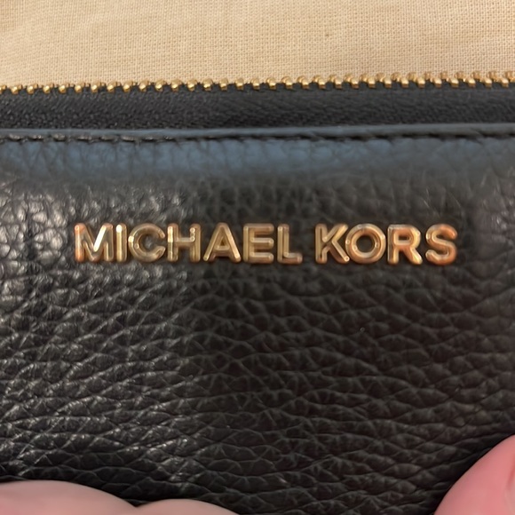 Michael kors wallet - Picture 2 of 4